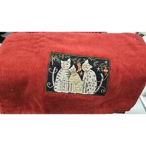 1970s Grand Prix by Avanti Christmas Cat Embroidered Red Hand Towel 2pc Set